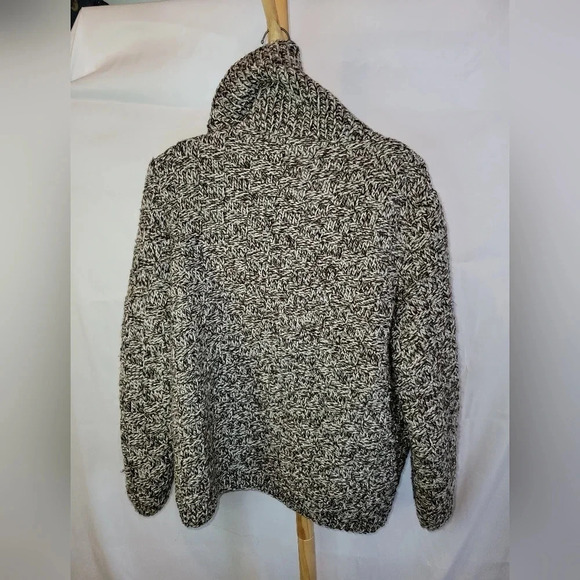 Vintage  Handmade Sweater Brown and White Knitted Zipper front - Picture 4 of 12